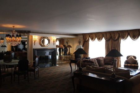 Enlarge photo 49