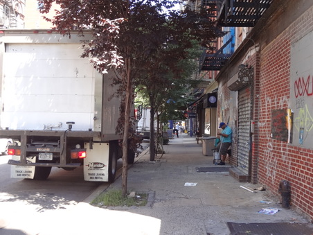 Enlarge photo 8