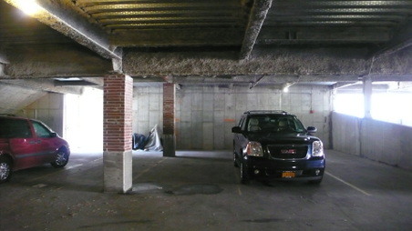 Enlarge photo 69