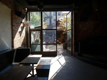 Enlarge photo 24