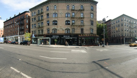 Enlarge photo 23