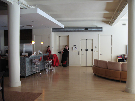 Enlarge photo 22