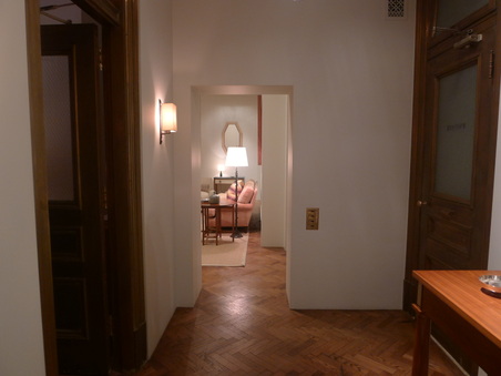Enlarge photo 24