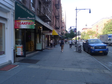 Enlarge photo 11