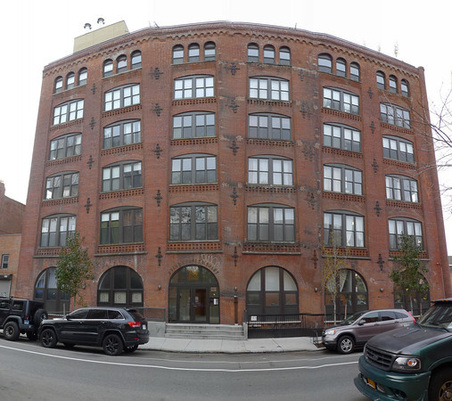 390 Wythe Ave, #1F