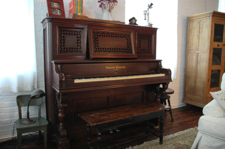 Enlarge photo 23