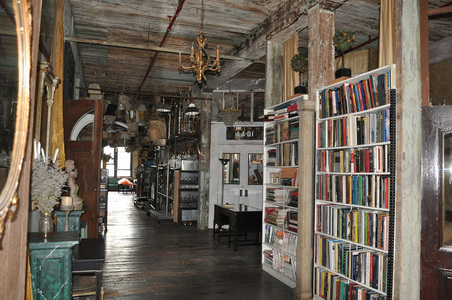 Enlarge photo 19