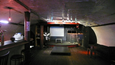 Enlarge photo 13