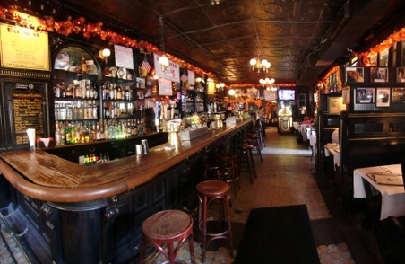Petes Tavern