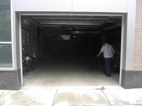 Enlarge photo 6