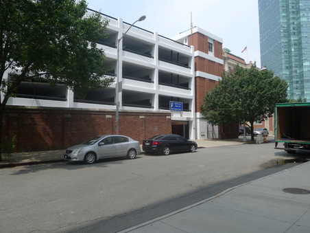 Enlarge photo 8