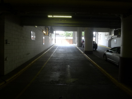Enlarge photo 12