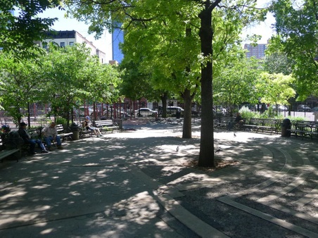 Enlarge photo 4