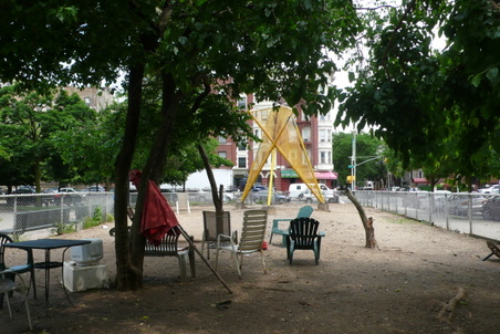 Enlarge photo 21