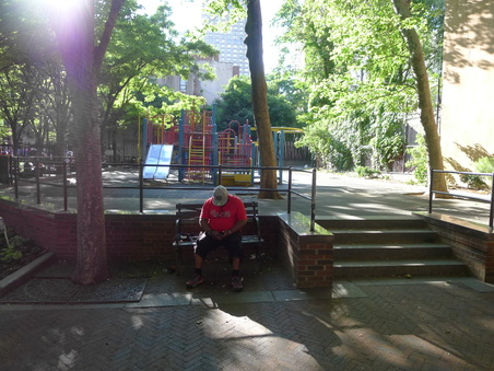 Enlarge photo 2