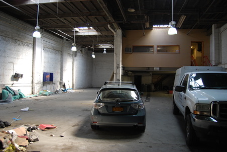 Enlarge photo 12