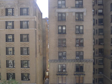 Enlarge photo 25
