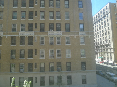 Enlarge photo 13