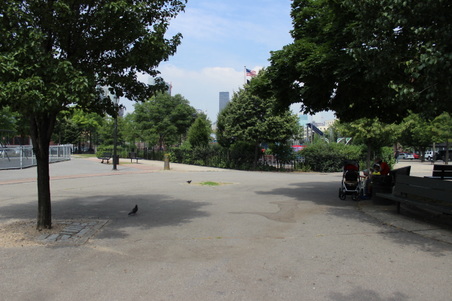 Enlarge photo 12