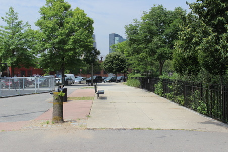 Enlarge photo 5
