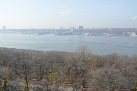 Enlarge photo 21