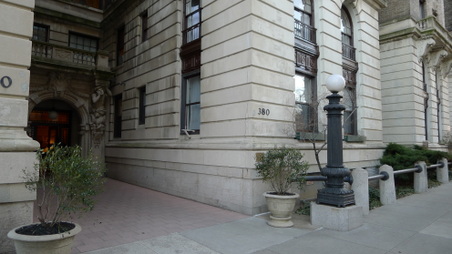 Enlarge photo 12