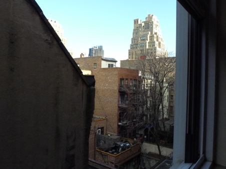 Enlarge photo 32