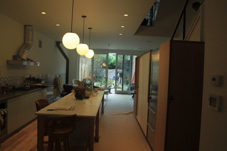 Enlarge photo 16