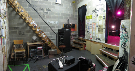 Enlarge photo 30
