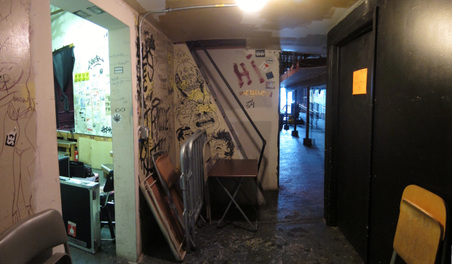 Enlarge photo 33