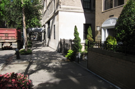 Enlarge photo 6