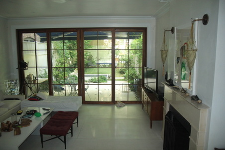 Enlarge photo 25