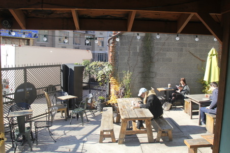 Enlarge photo 15