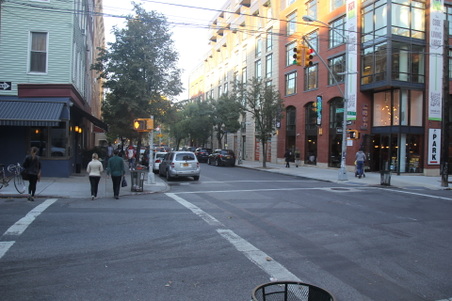 Enlarge photo 23