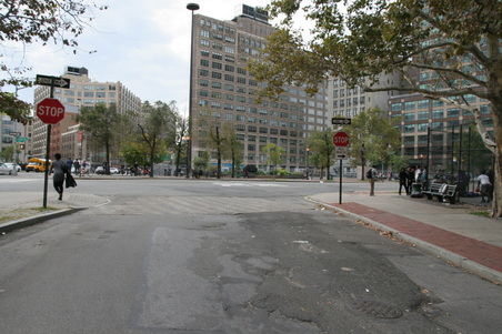 Enlarge photo 13