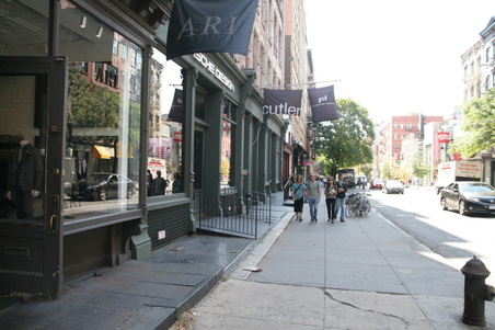 Enlarge photo 24