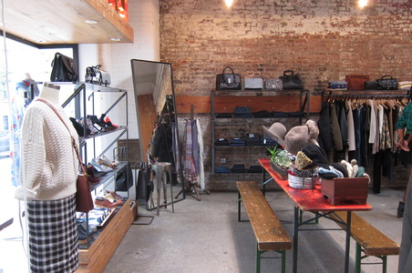 Enlarge photo 19