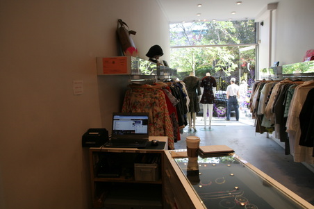 Enlarge photo 11
