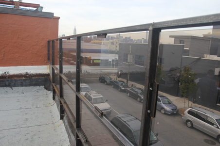 Enlarge photo 116