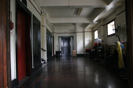 Enlarge photo 21