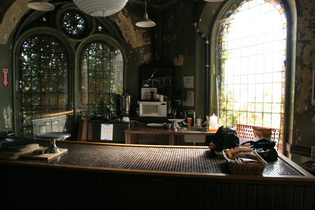 Enlarge photo 24