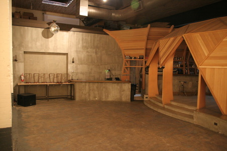 Enlarge photo 19