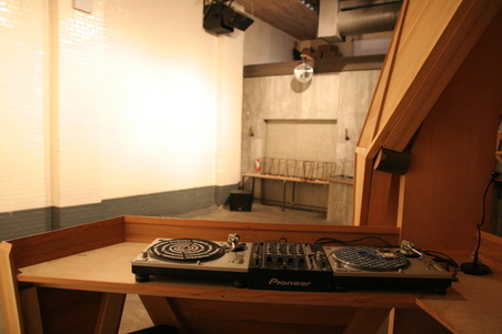 Enlarge photo 21
