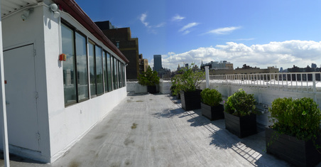 Enlarge photo 24