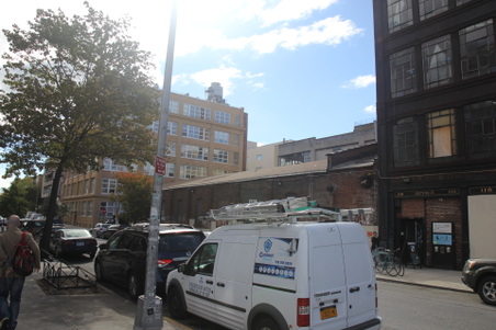 Enlarge photo 4