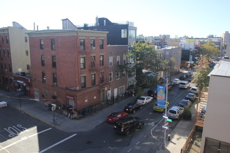 Enlarge photo 43