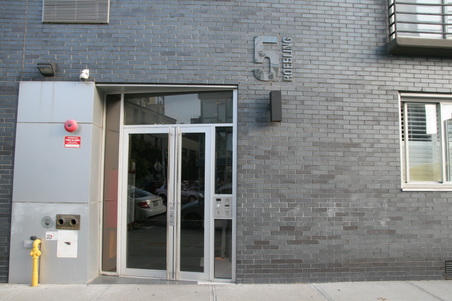 Enlarge photo 7