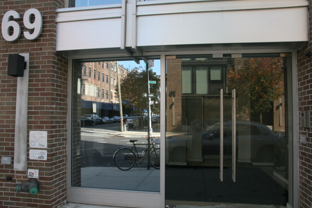Enlarge photo 2