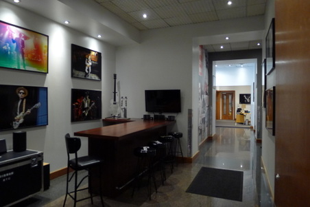 Enlarge photo 27