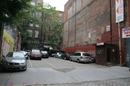 Enlarge photo 3
